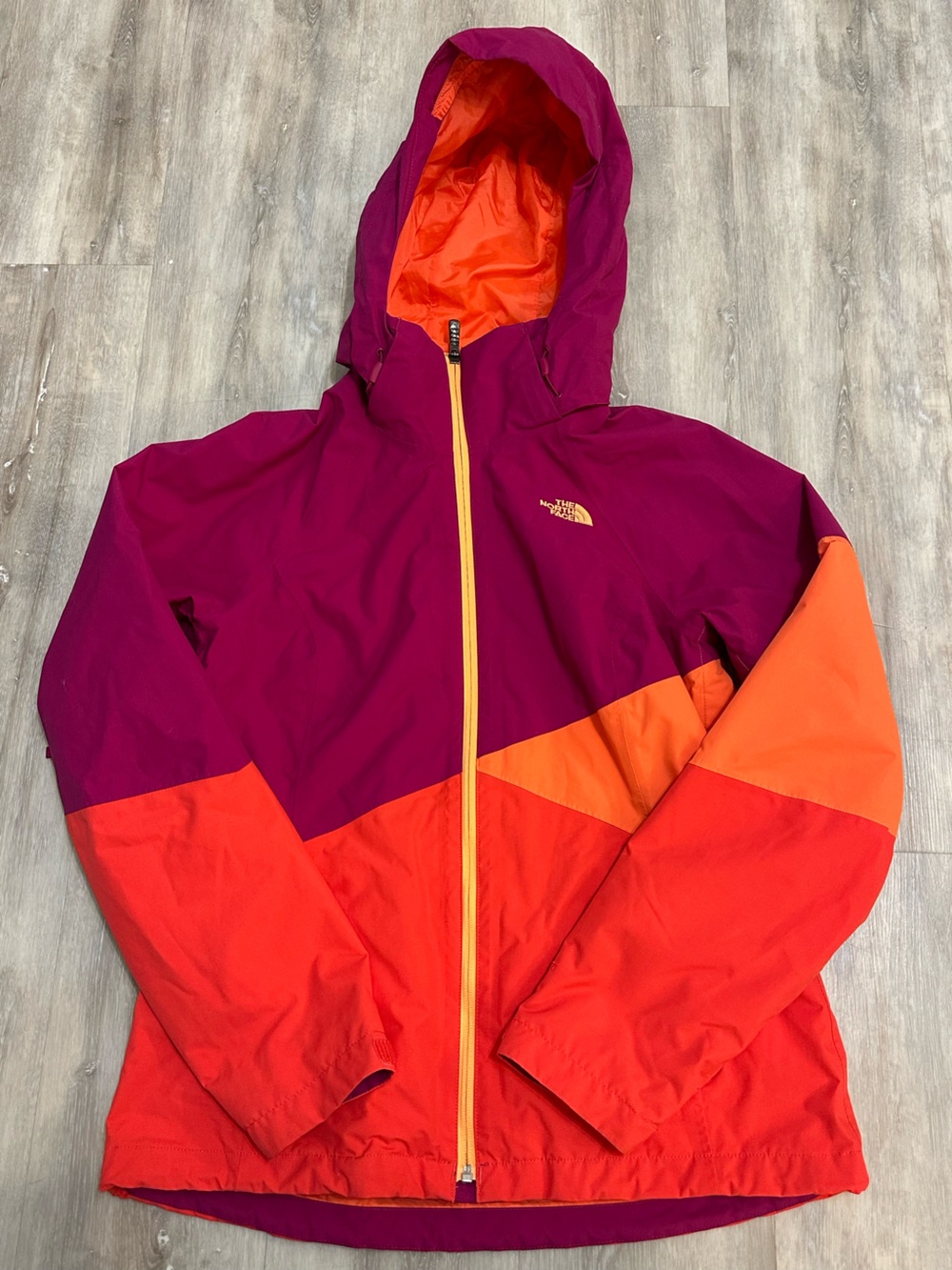 The North Face Women’s Jacket/Shell Medium